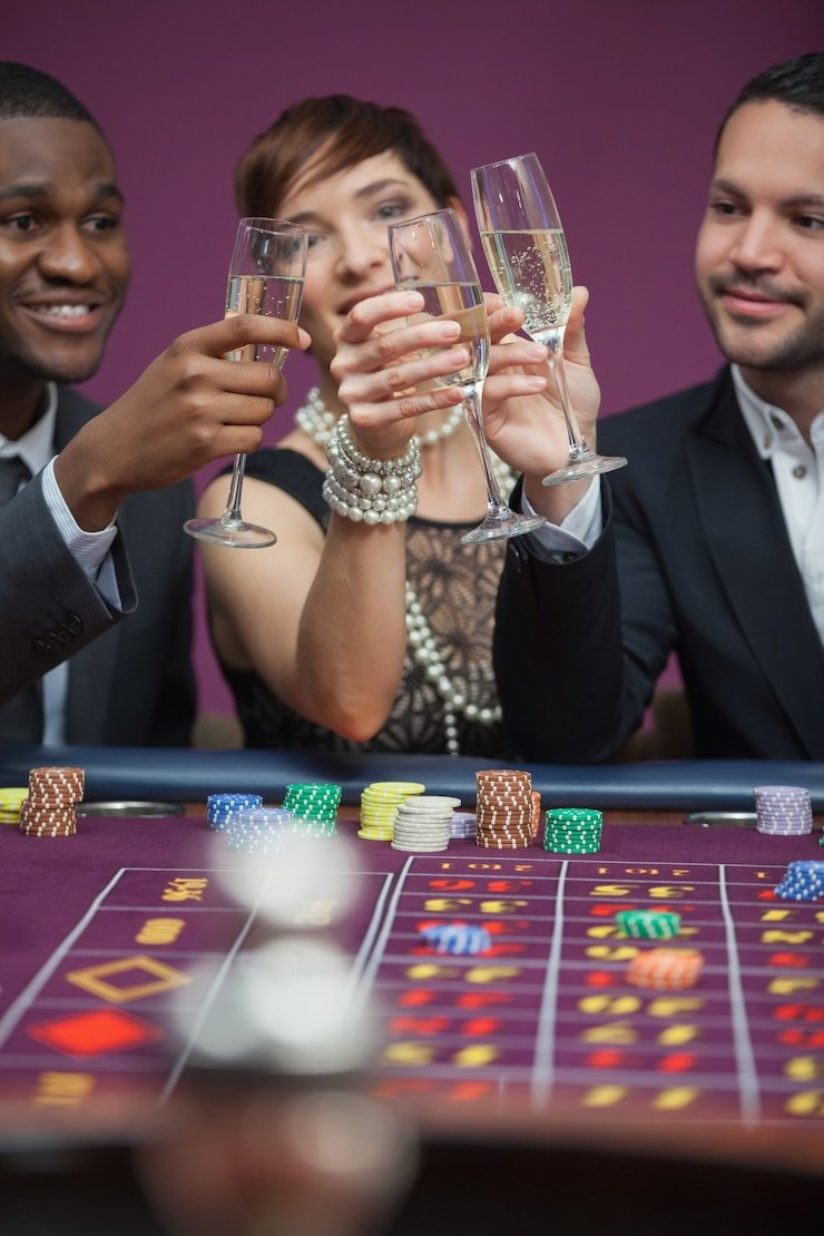 Permainan Slot Populer Koleksi permainan slot populer termasuk Aviator dan Sweet Bonanza